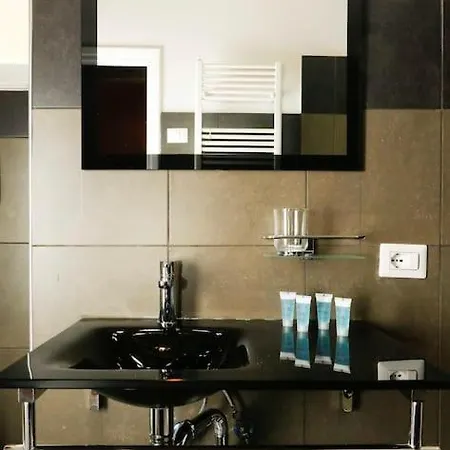 With Terrace By The Amazing Pantheon Appartamento Roma