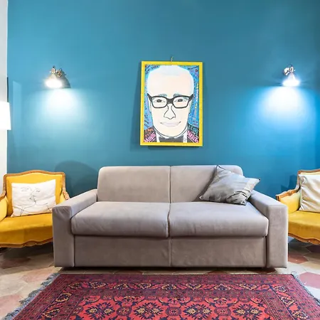 With Terrace By The Amazing Pantheon * Roma