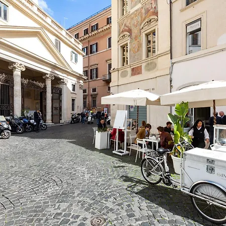 Appartamento With Terrace By The Amazing Pantheon *